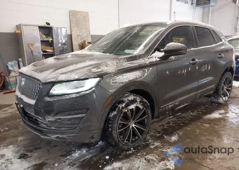 2019 Lincoln Mkc Select z USA, uszkodzony, nr VIN 5LMCJ2D92KUL21122